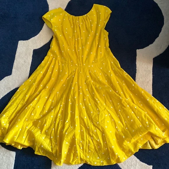 Boden Yellow Polka Dot Dress - Picture 2 of 3